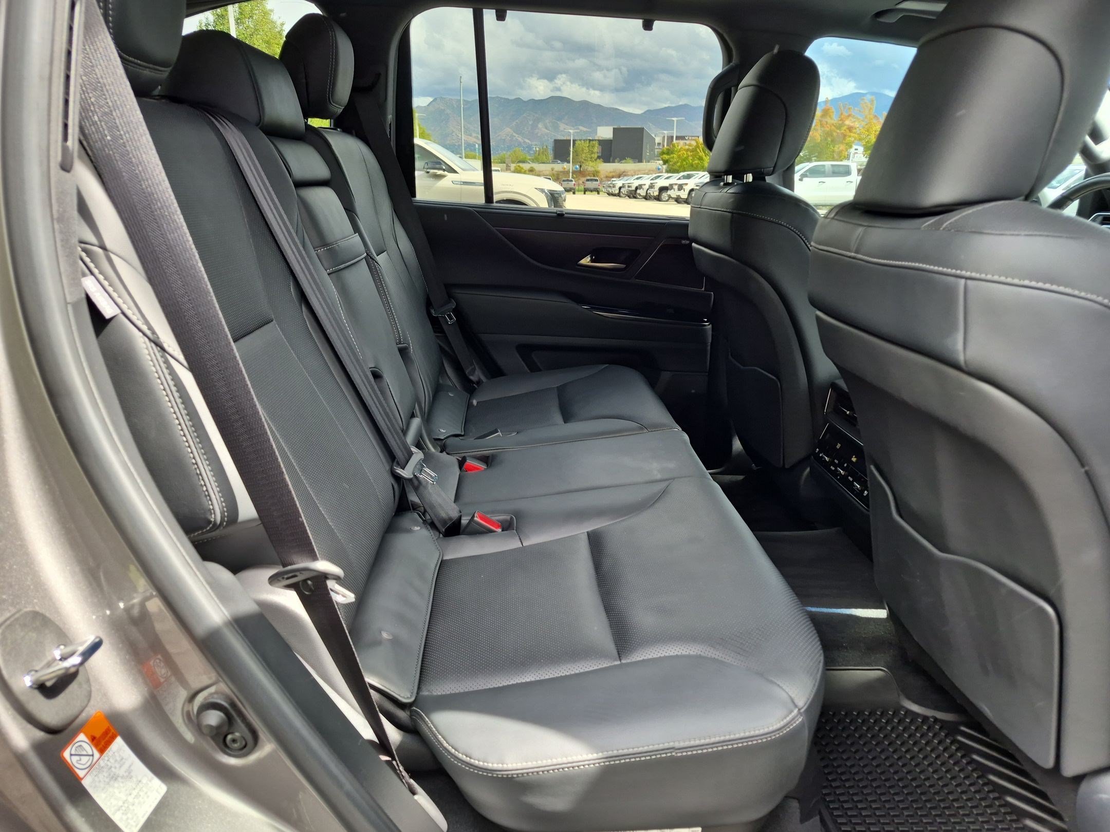 Certified Used 2024 Manganese Luster Lexus LX 600 Luxury image 29