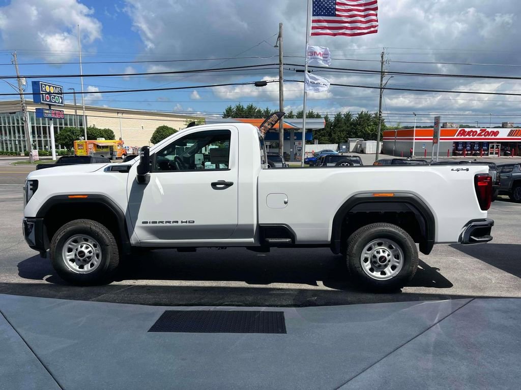 2025 GMC Sierra 3500HD Pro - Photo 6