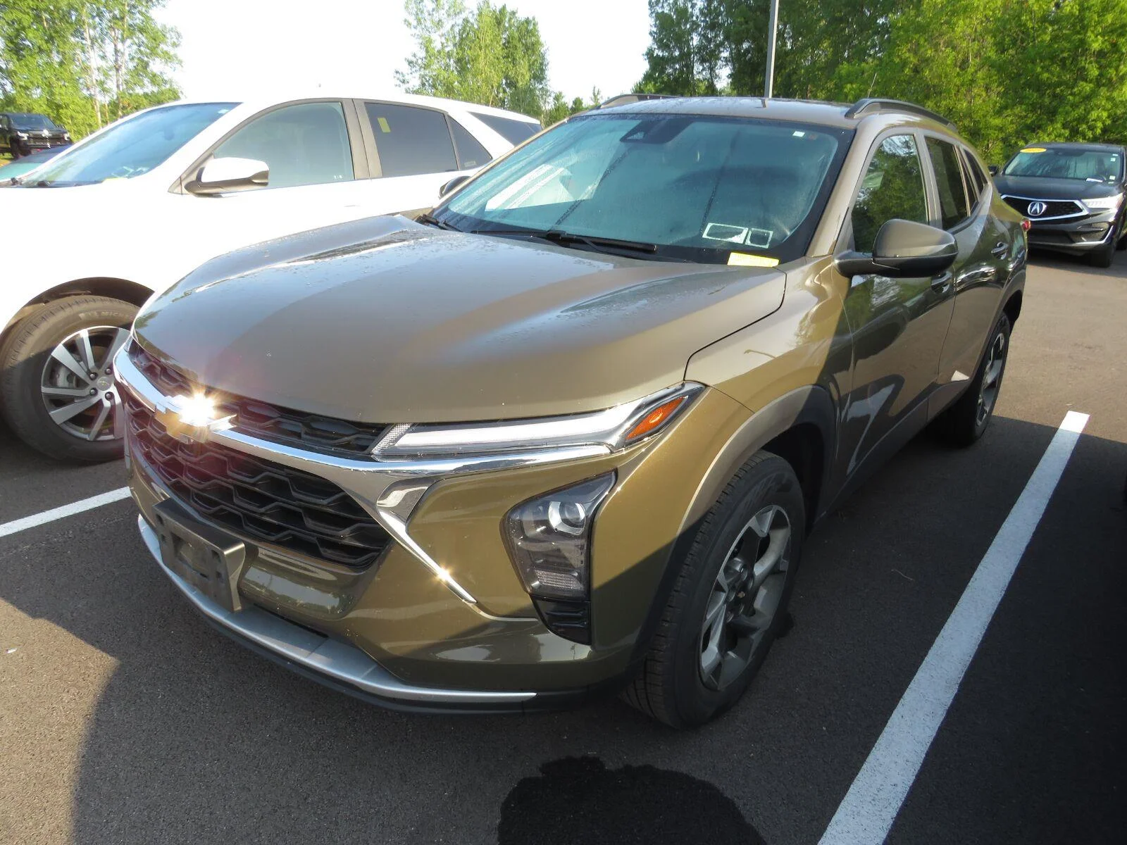 Used 2024 Harvest Bronze Metallic Chevrolet LT image 4