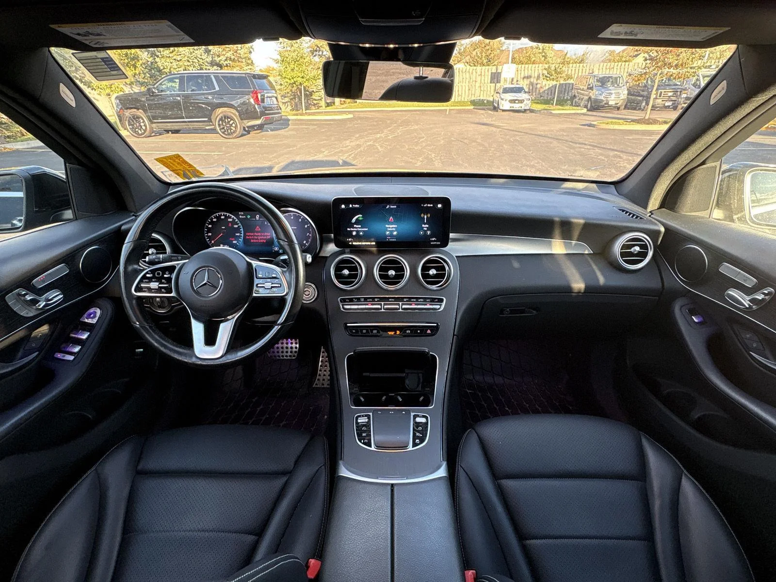 Used 2022 Black Mercedes-Benz GLC 300 image 16