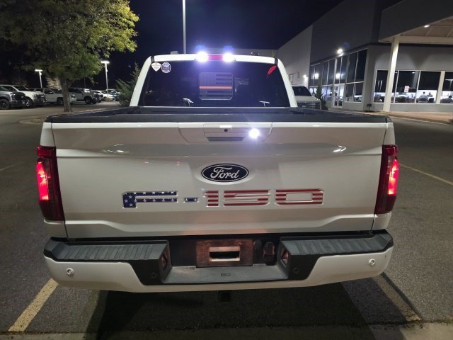Used 2024 Oxford White Ford XLT image 4