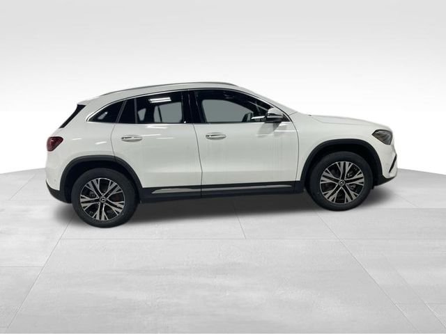 New 2026  Mercedes-Benz GLA 250 image 3