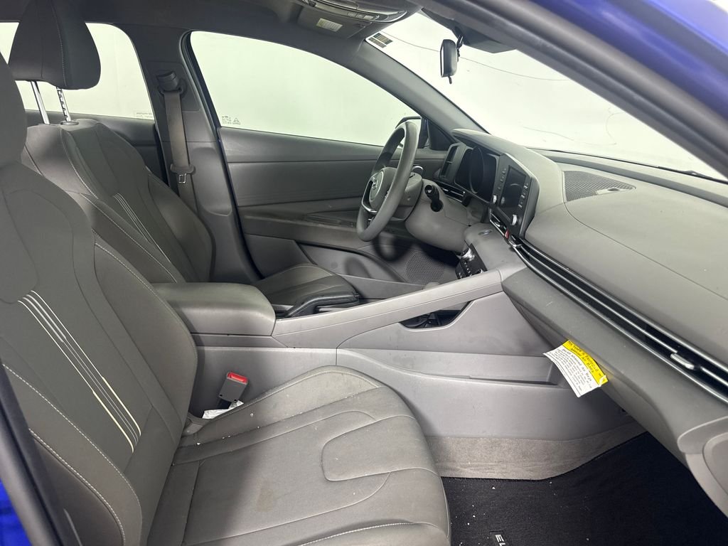 Used 2023 Blue Hyundai SEL image 7