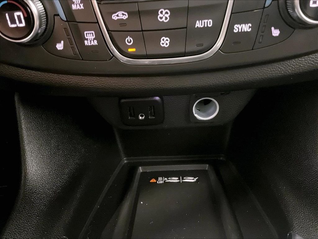 Used 2023 Black Chevrolet LT image 27