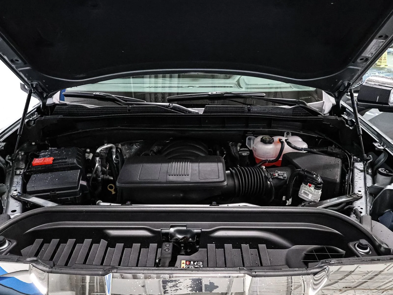 2026 GMC Sierra 1500 SLT - Photo 17