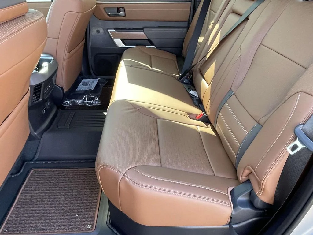 2025 Toyota Tundra 1794 Edition - Photo 9
