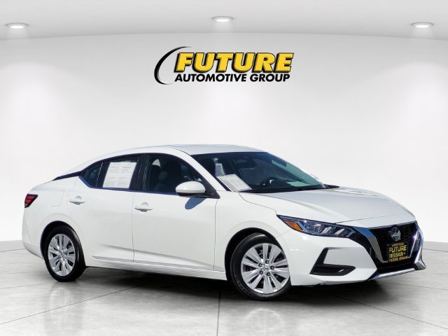 Used 2021 White Nissan S image 1