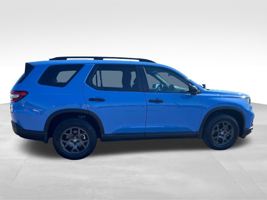 Used 2024 Blue Honda TrailSport image 6