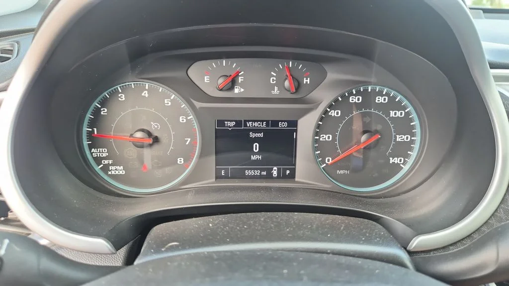 Used 2024 White Chevrolet LT image 10