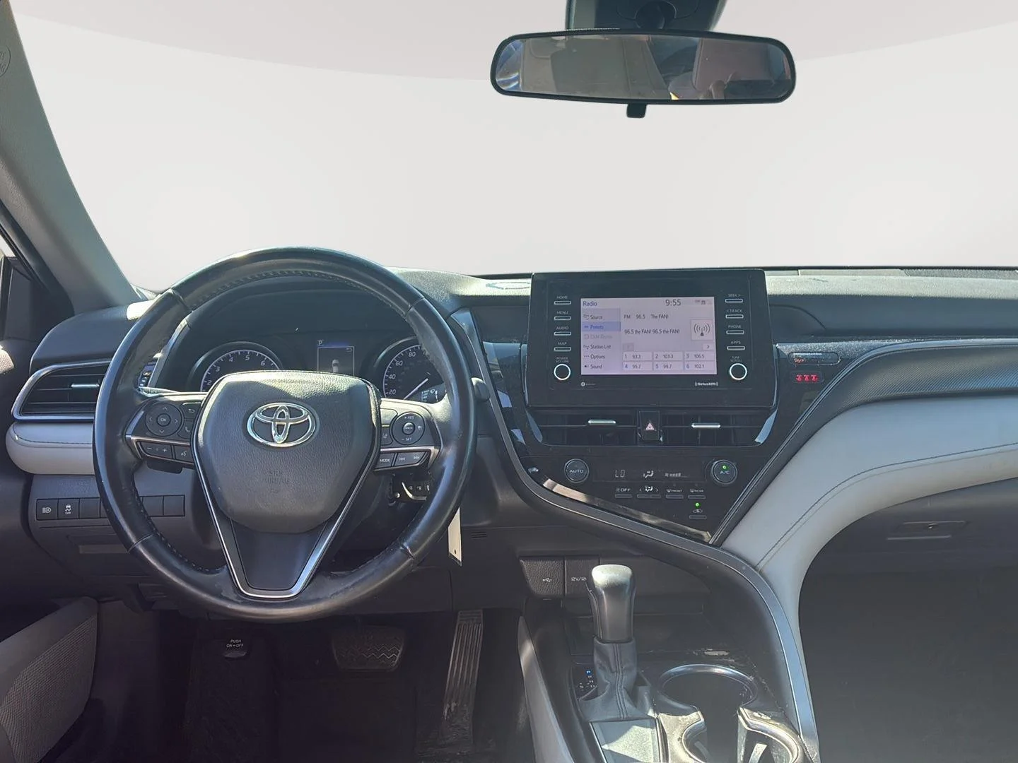 Used 2021 Predawn Gray Mica Toyota SE image 4