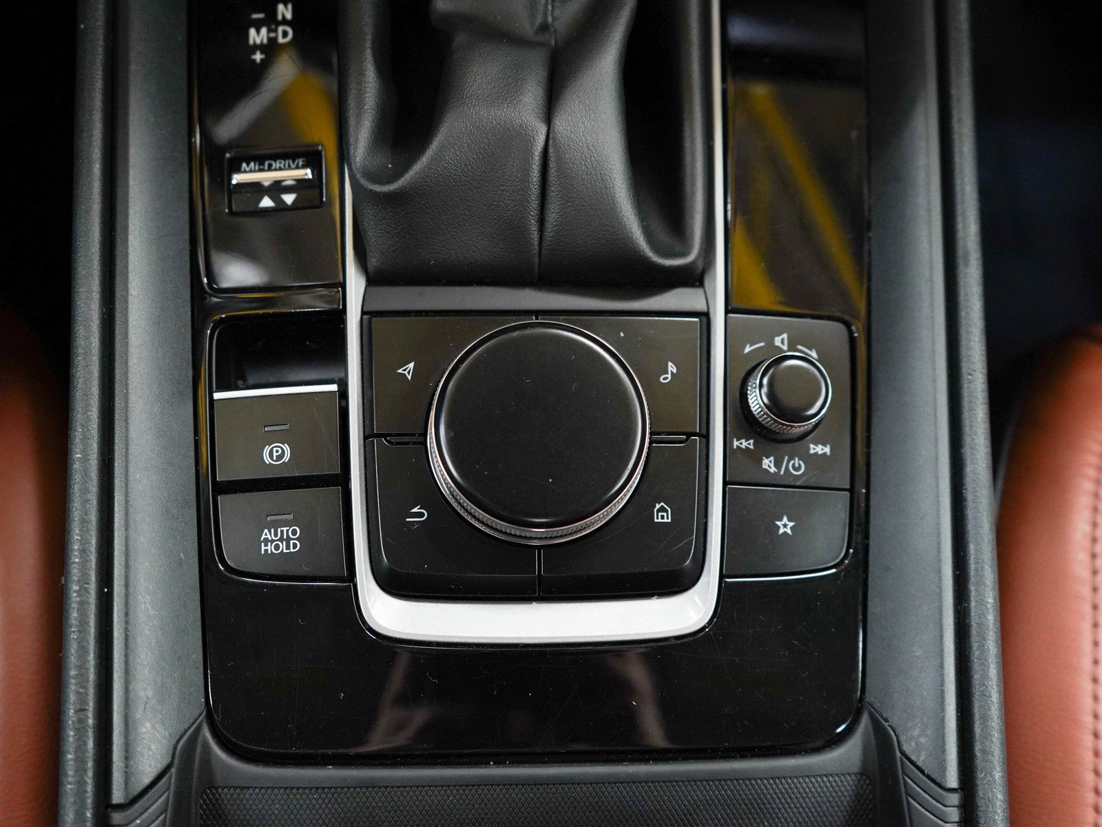 Used 2023 Jet Black Mica Mazda 2.5 Turbo Premium Package image 24