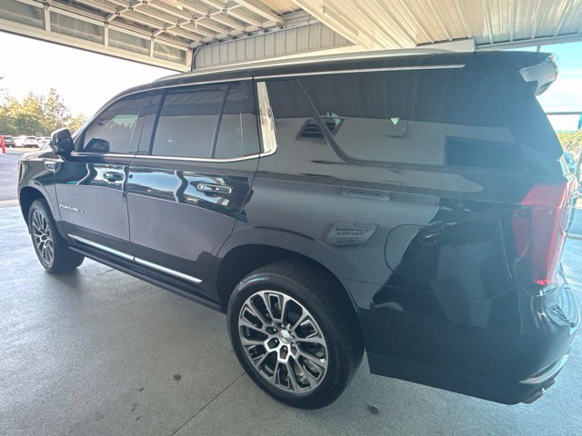 Used 2025 Black GMC Denali image 5