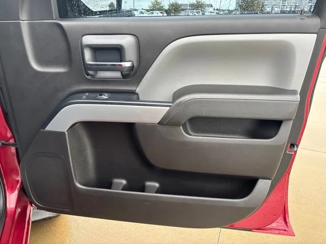 Used 2018 CAJUN RED TINTCOAT Chevrolet LT image 39
