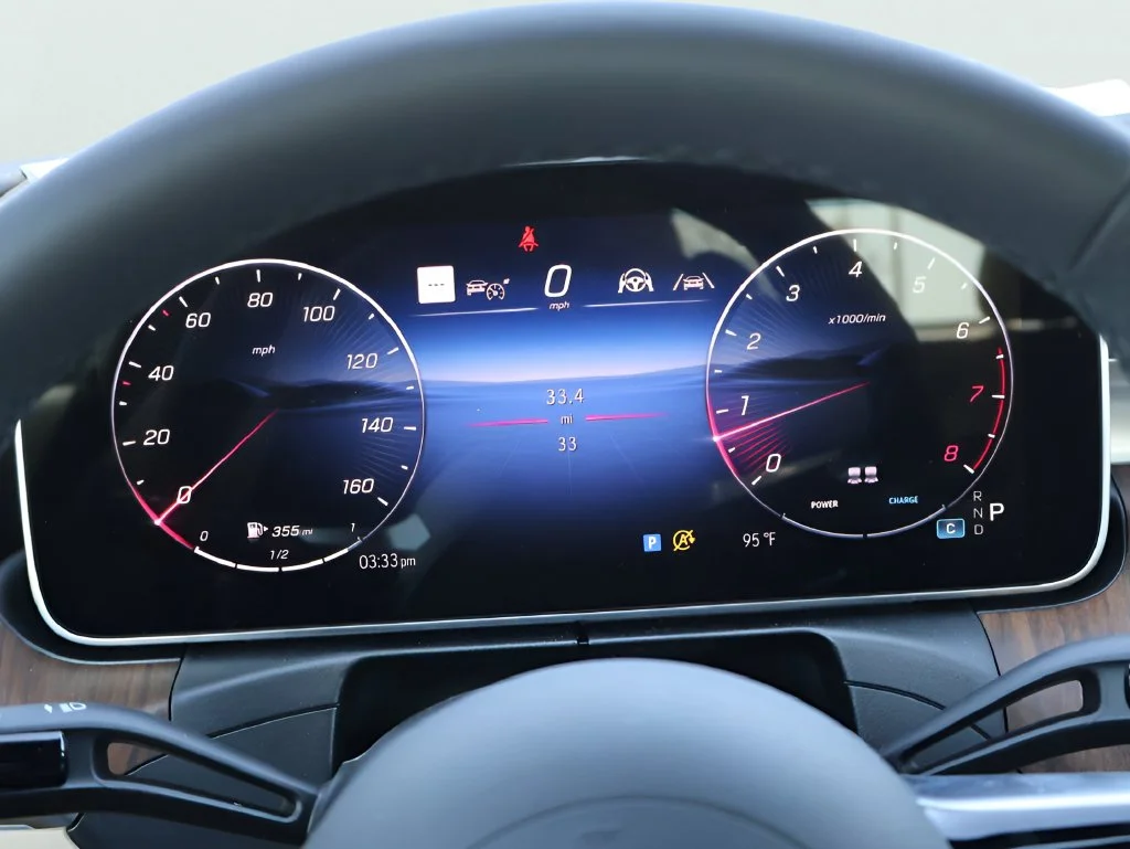 New 2026 Graphite Gray Metallic Mercedes-Benz CLE 300 image 30