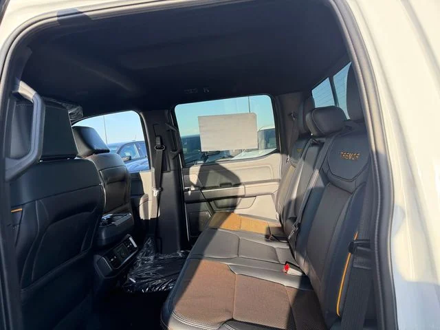 New 2026 Oxford White Ford Tremor® image 8