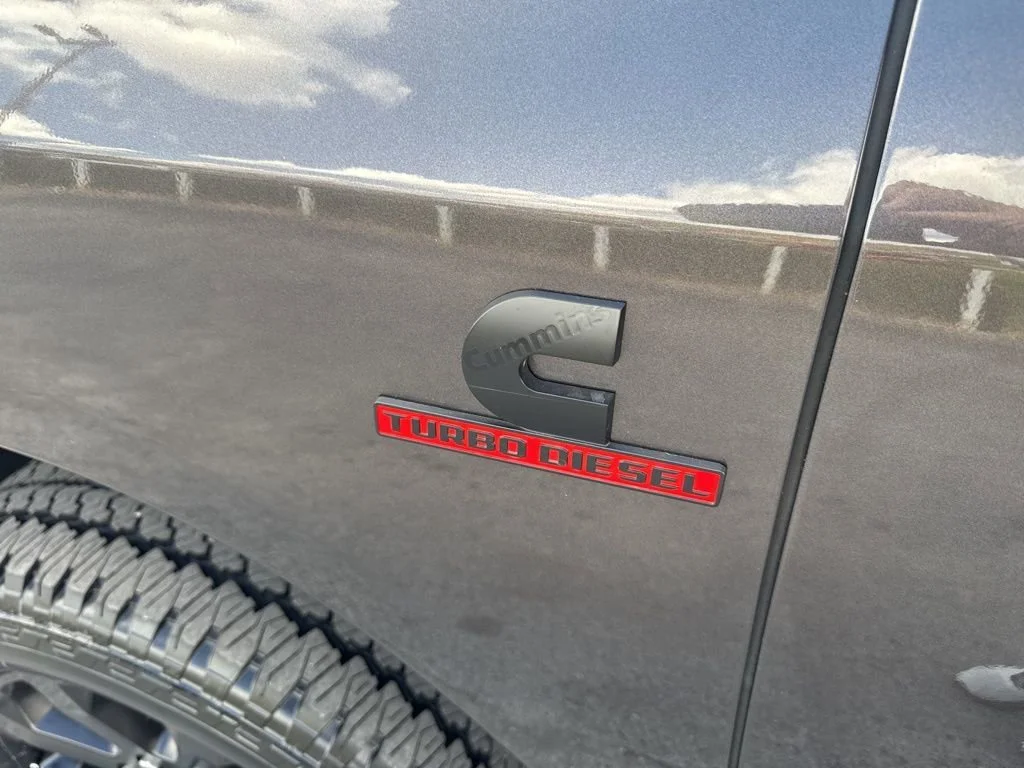 New 2026 Granite Crystal Metallic Clear-Coat Exterior Paint RAM Black Express image 30