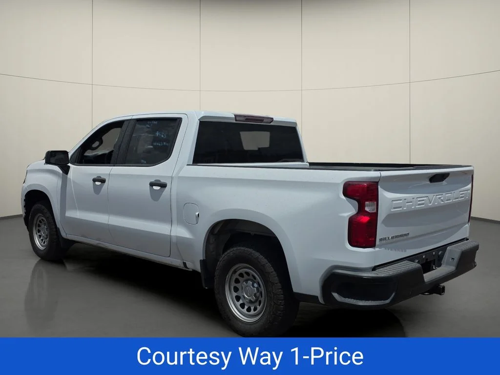 Used 2019 White Chevrolet WT image 7