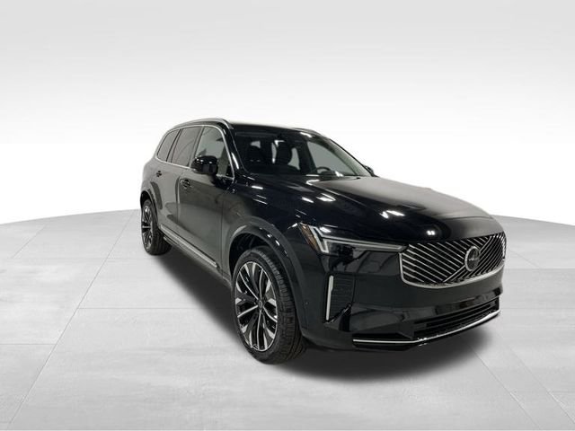 2026 Volvo XC90 Plus - Photo 9