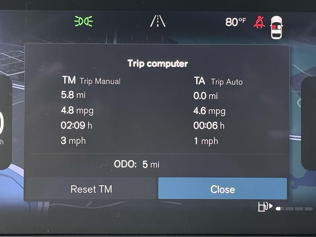 2026 Volvo XC40 Plus - Photo 18