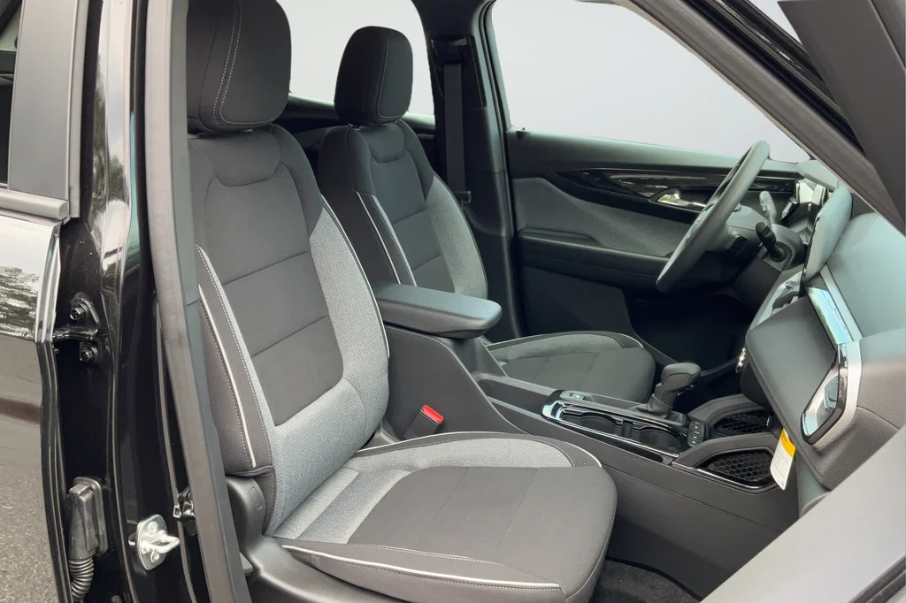 2026 Chevrolet Trailblazer LS - Photo 17