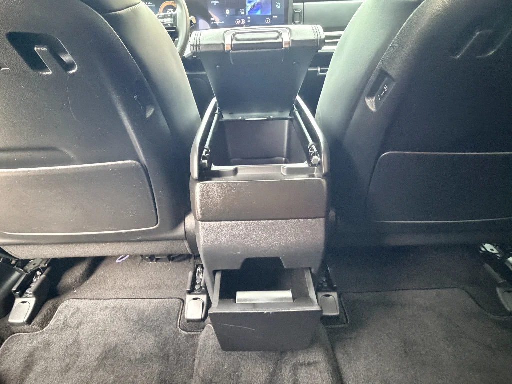Used 2025 Atlantis Blue Hyundai XRT image 28