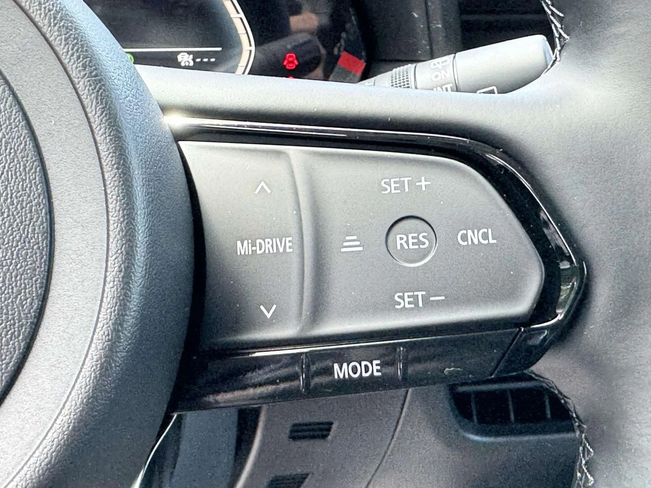 New 2026 Rhodium White Metallic Mazda 2.5 S Select AWD image 12
