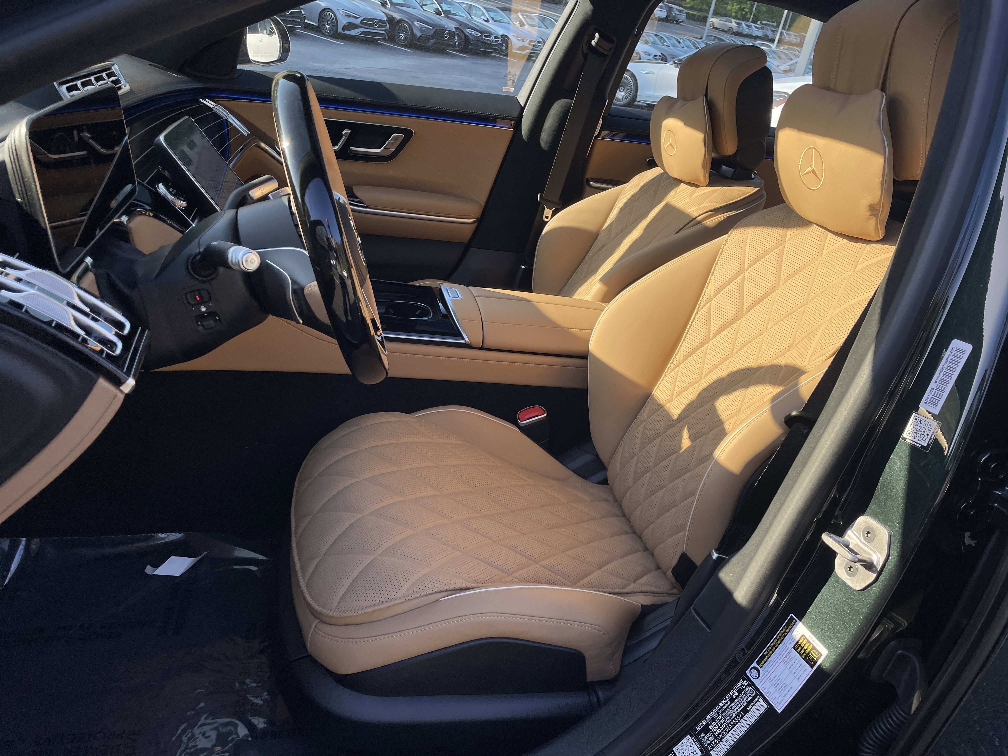 New 2026 MANUFAKTUR Exclusive Allanite Green Metallic Mercedes-Benz S 580 4MATIC® Sedan image 19