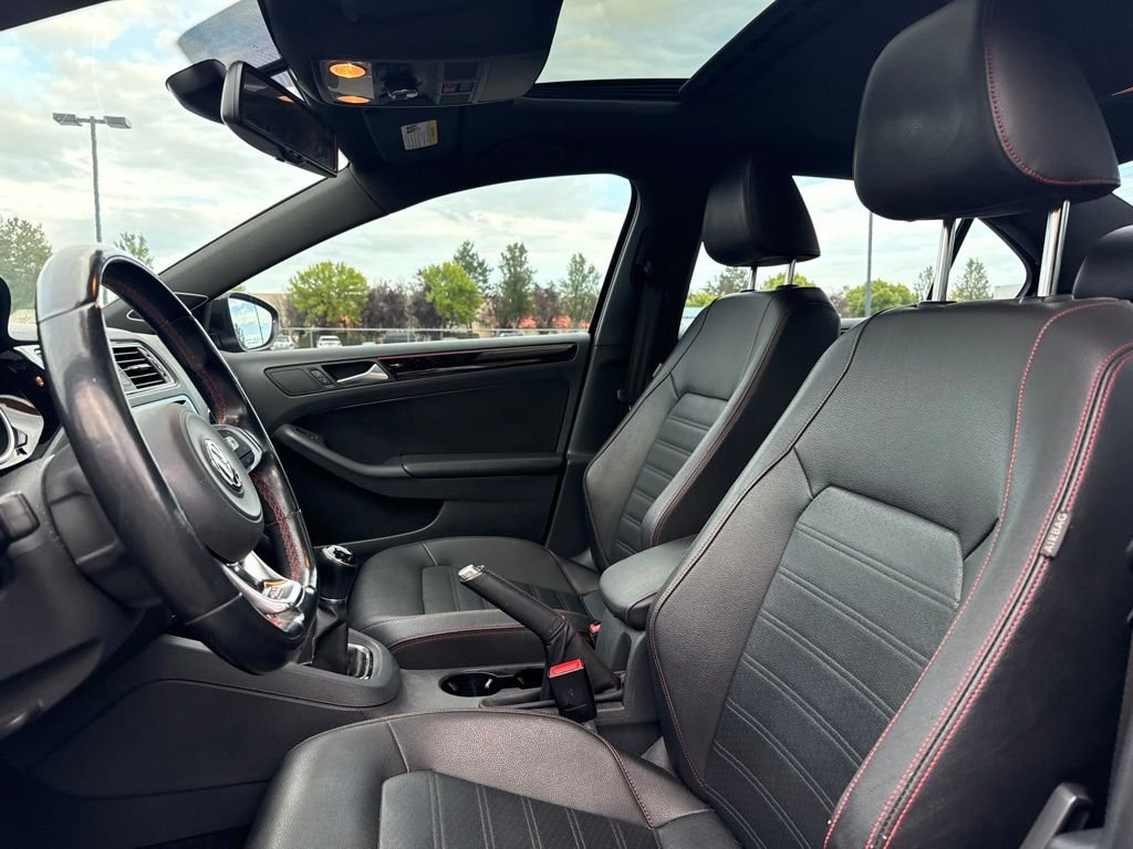 Used 2016 Deep Black Pearl Volkswagen 2.0T GLI SE image 9
