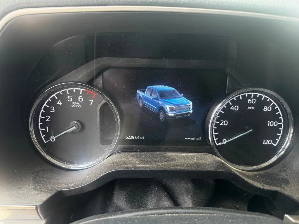 Used 2021 Blue Ford XLT image 8