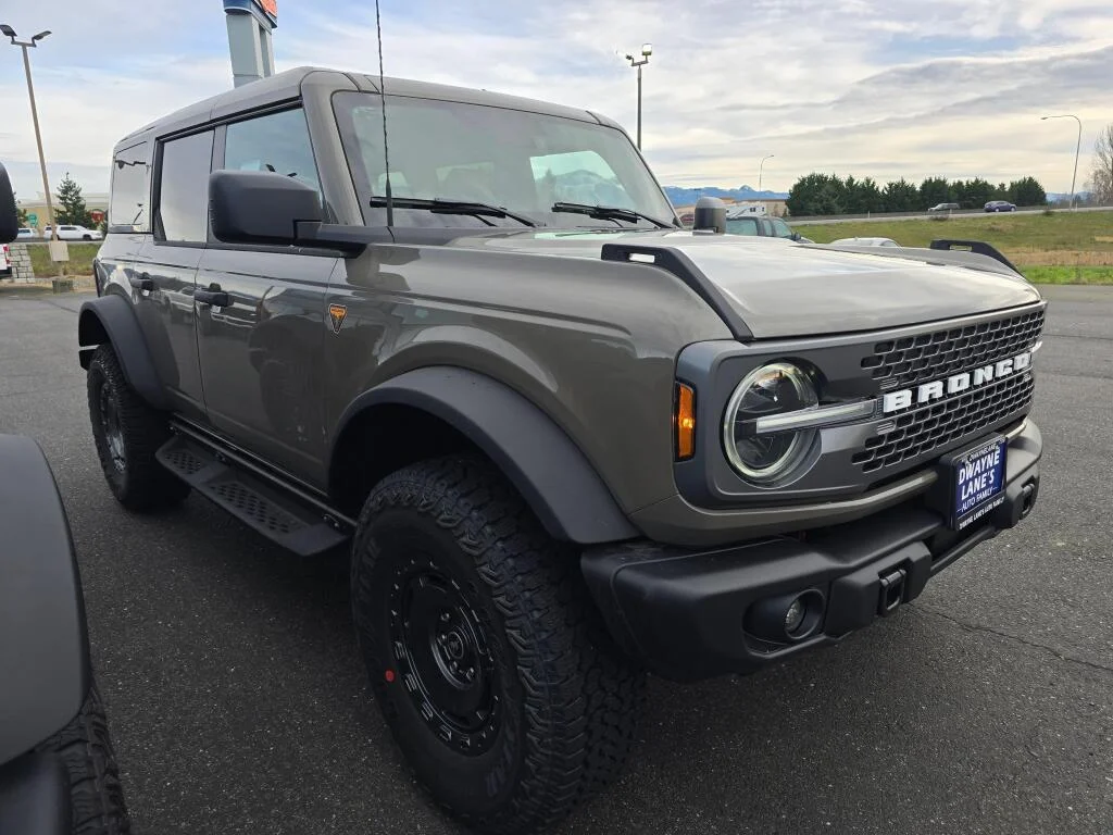 New 2025 Marsh Gray Ford Badlands® image 3