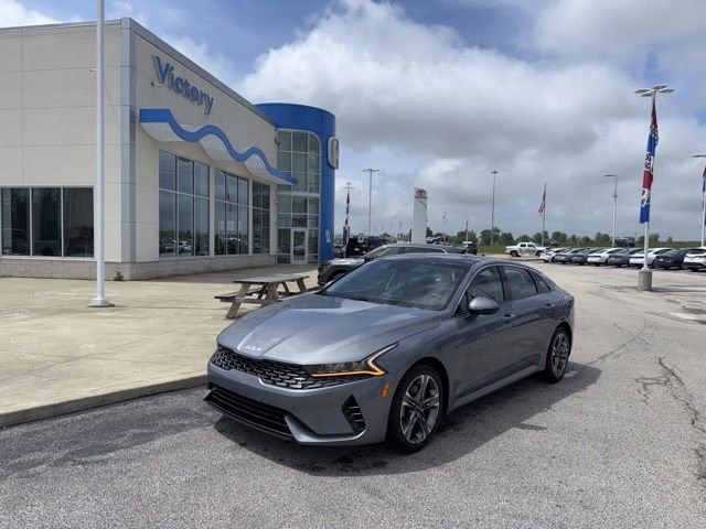2023 Kia Optima EX FWD's photo