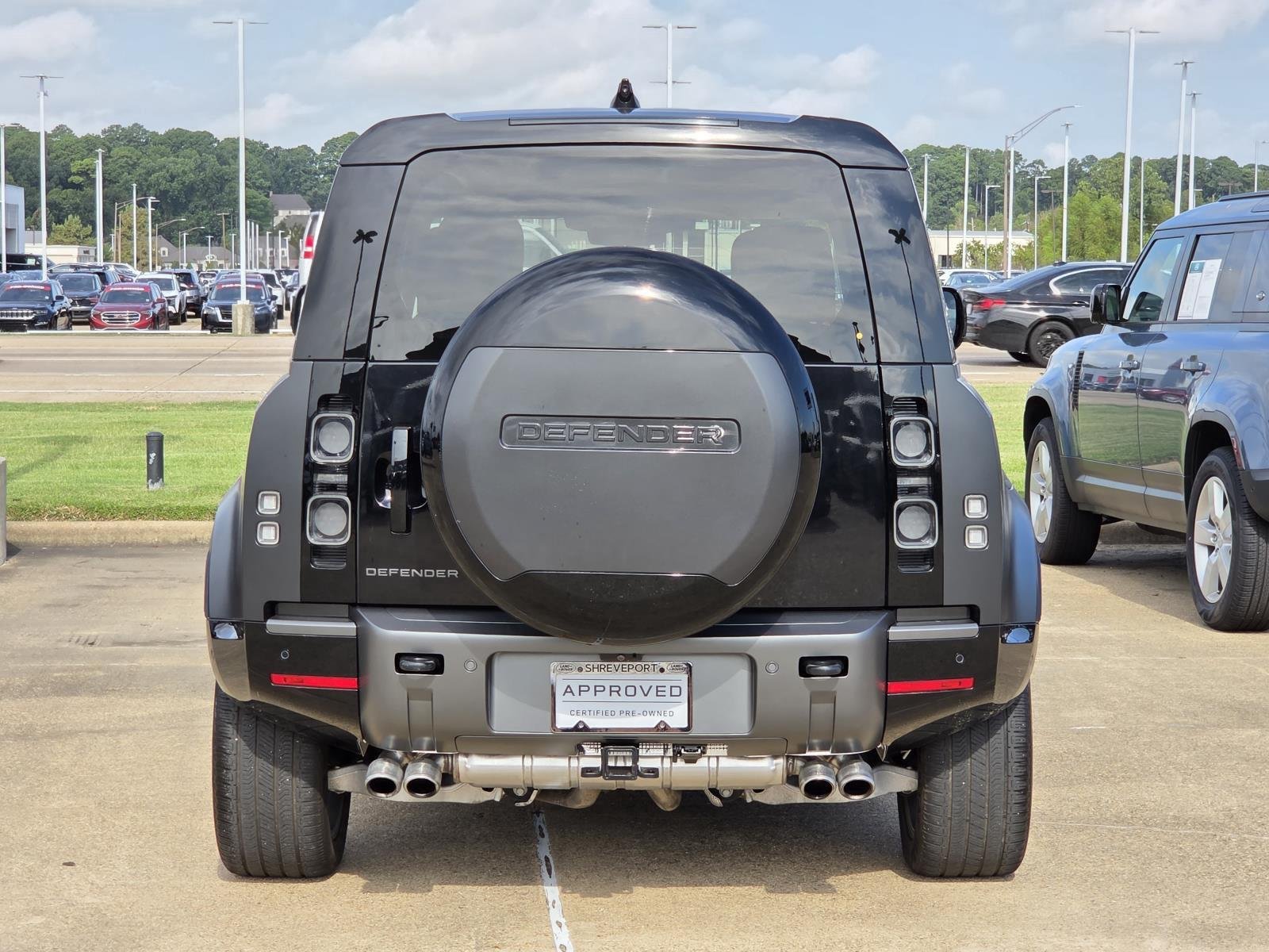 Used 2024 Carpathian Grey Premium Metallic Land Rover Carpathian Edition image 5