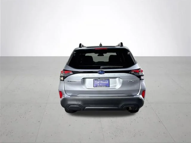 New 2026 ICE SILVER METALLIC Subaru Premium Hybrid image 7