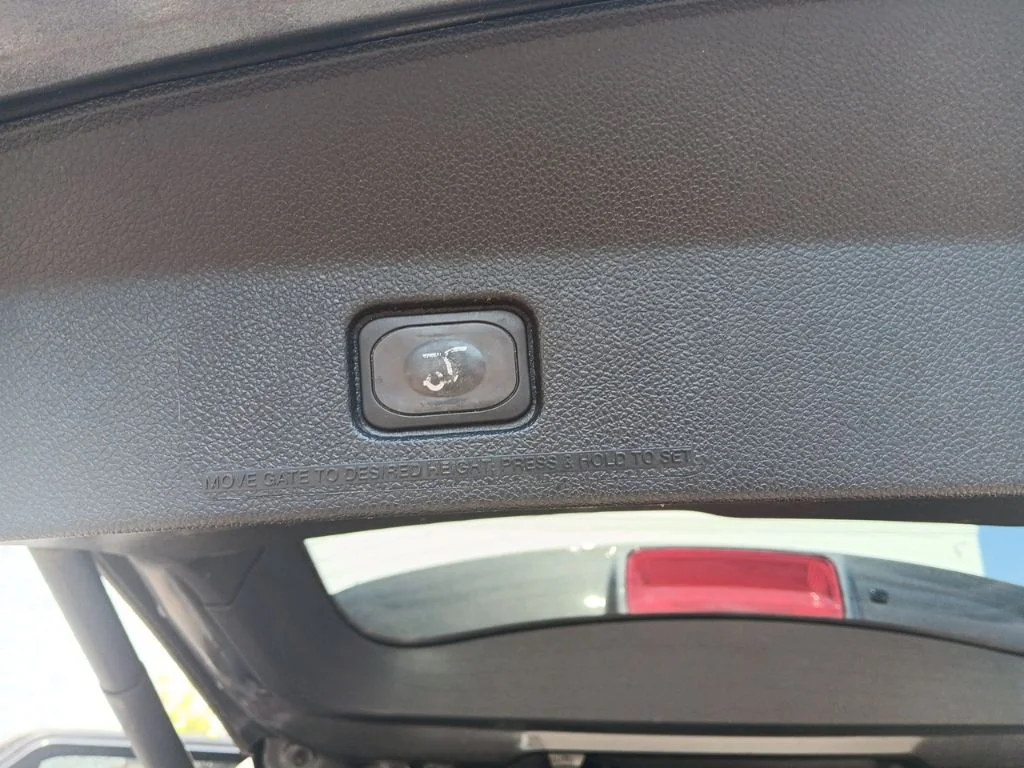 Used 2017 Magnetic Ford Limited image 29