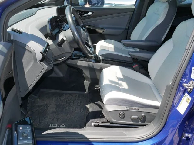 Certified Used 2021 Blue Volkswagen Pro S image 13
