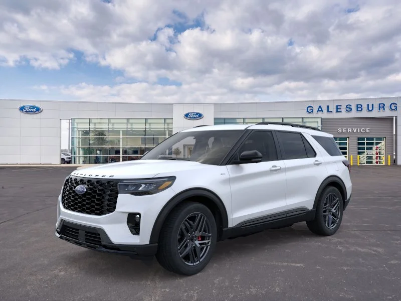 New 2026 Star White Metallic Tri-Coat Ford ST-Line image 24