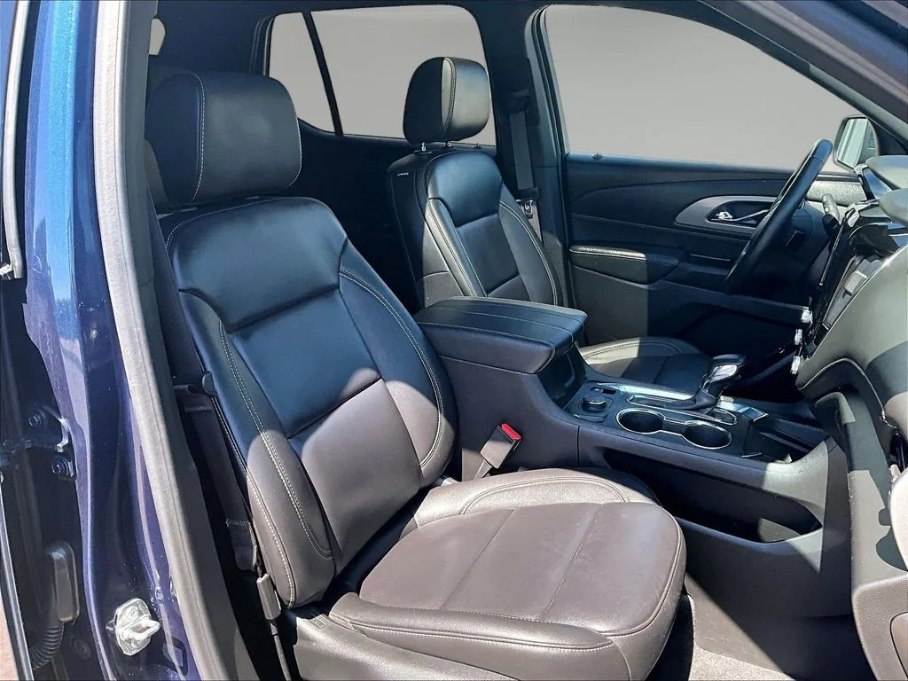 Used 2023 Blue Chevrolet LT Leather image 33