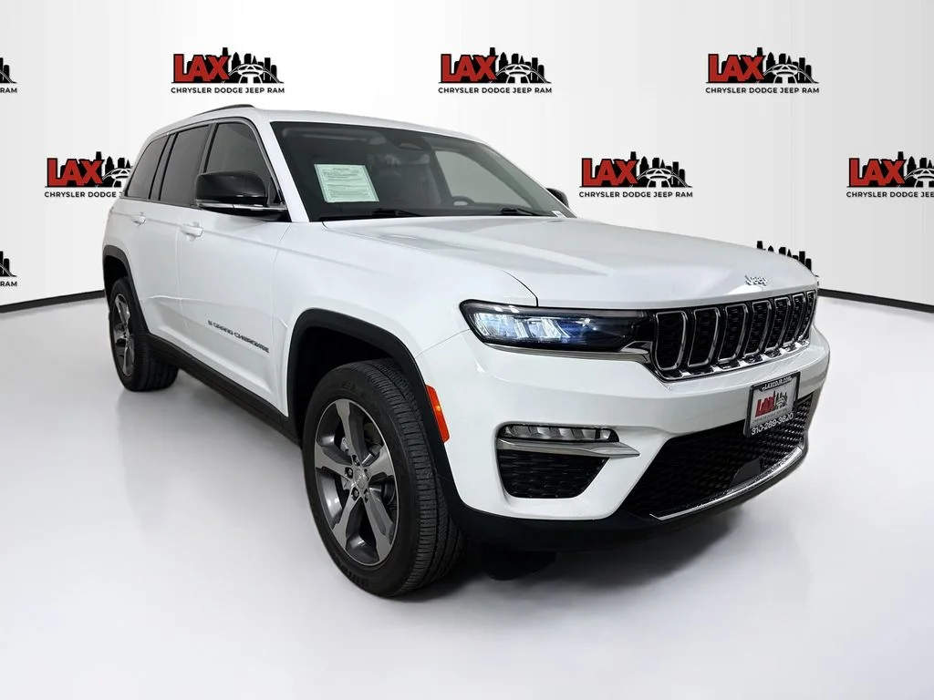 Used 2022 White Jeep 4xe image 1