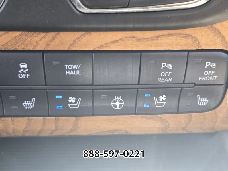 Used 2016 Bright White Clearcoat RAM LARAMIE LONGHORN image 24