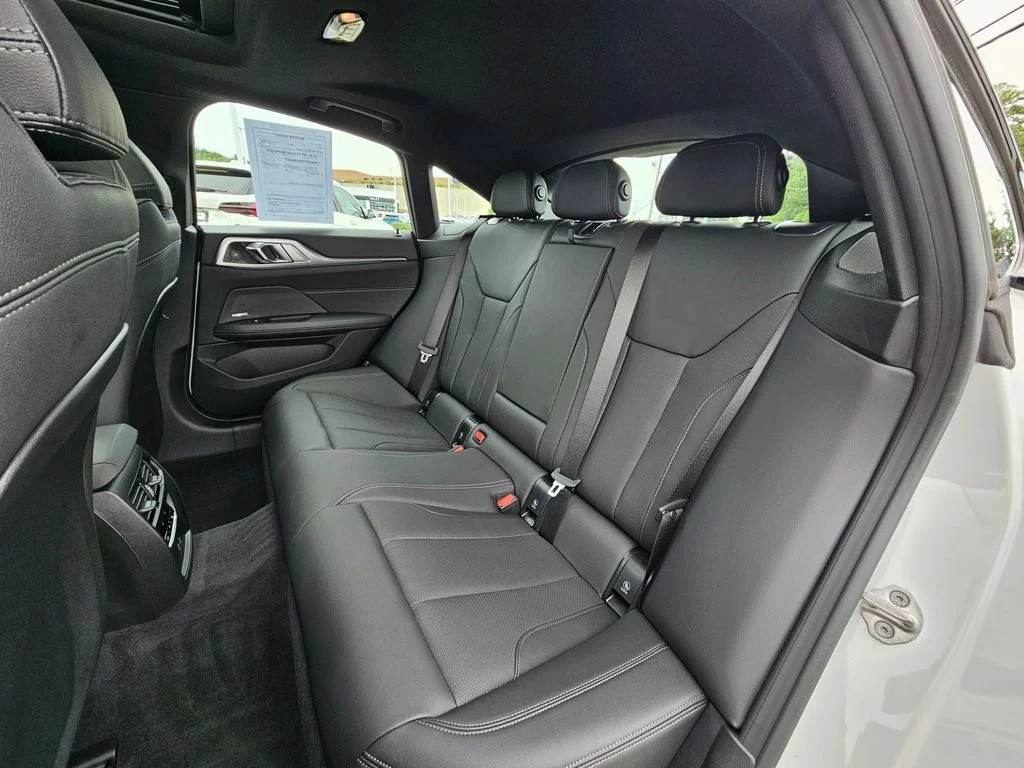 Used 2025 Mineral White Metallic BMW M50 image 21