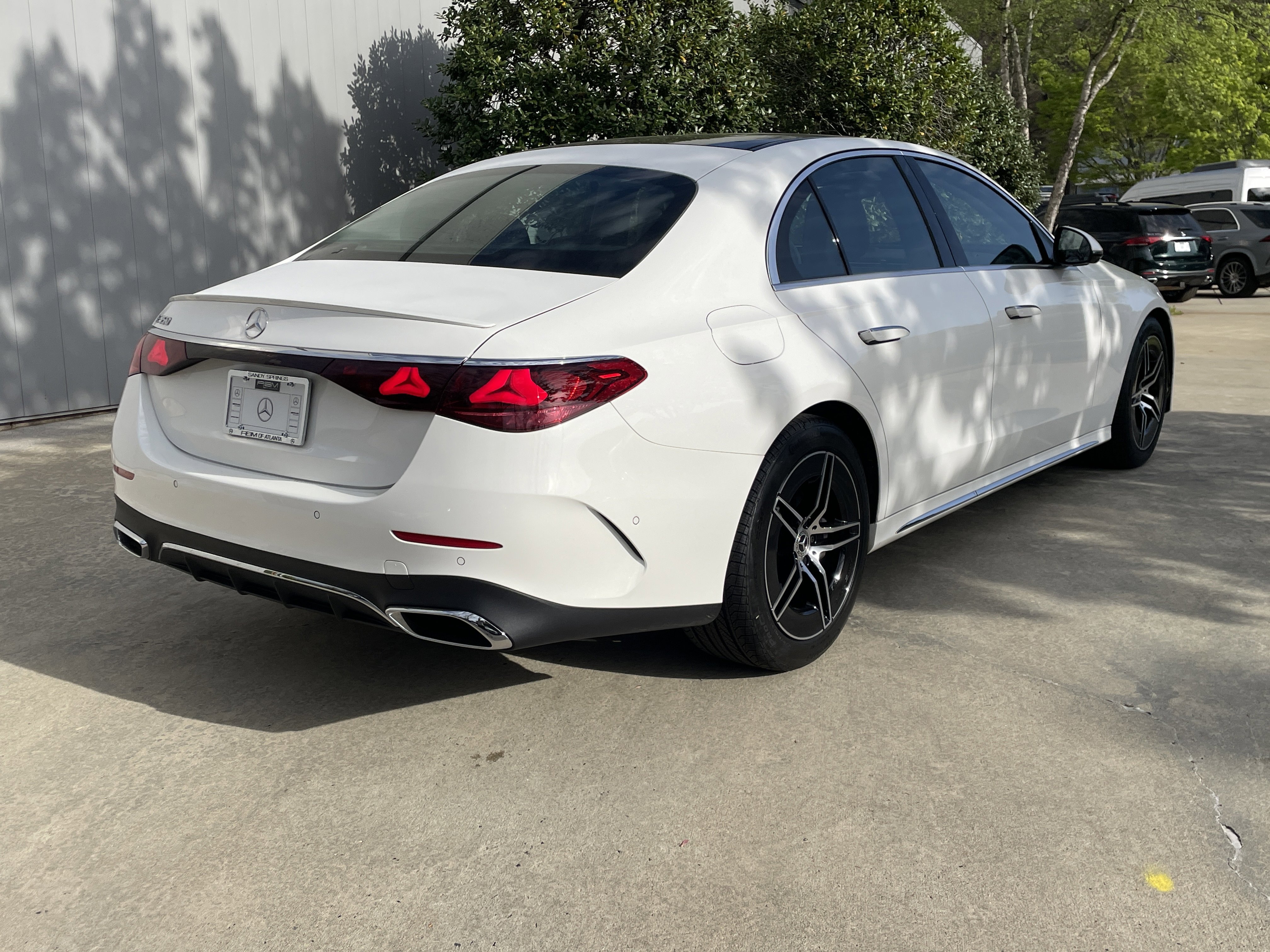 Certified Used 2025 Polar White Mercedes-Benz E 350 RWD Sedan image 6