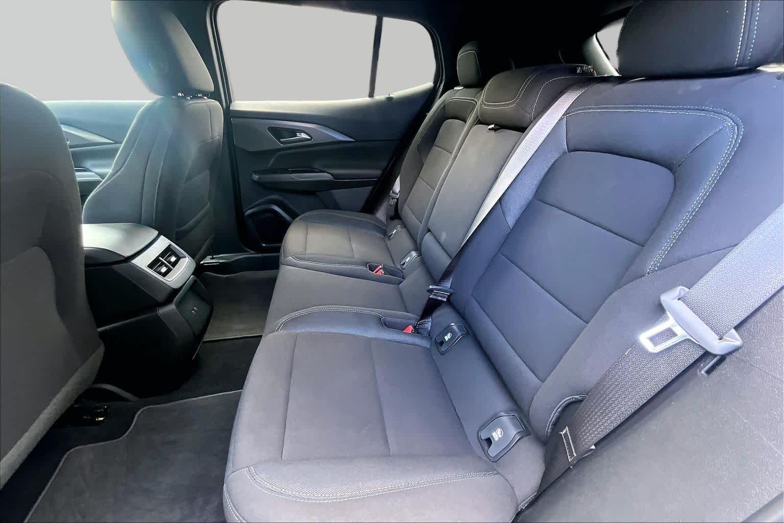 Used 2026 Summit White Chevrolet LT1 w/PCY image 20