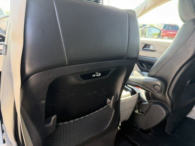 Used 2023 Brilliant Black Crystal Pearlcoat Chrysler Touring L image 30