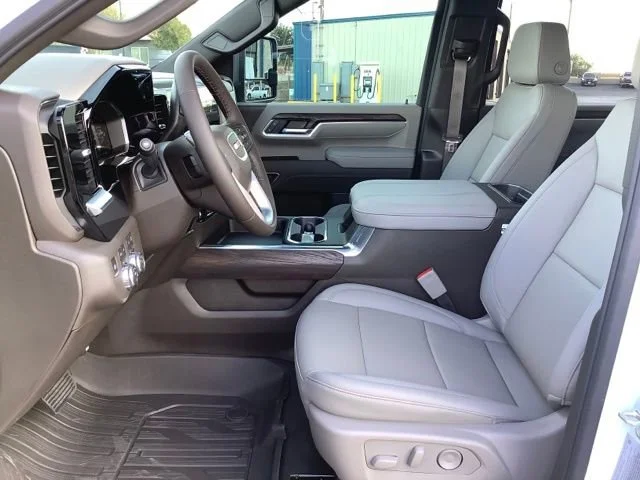 2026 GMC Sierra 3500HD SLT - Photo 12