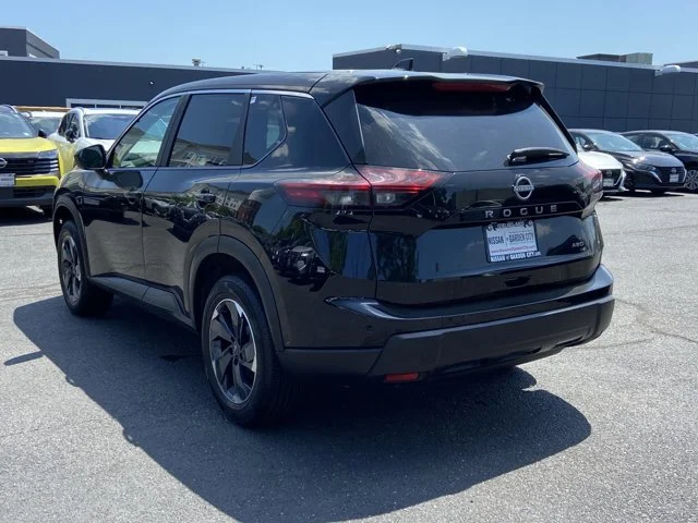 2025 Nissan Rogue SV - Photo 6