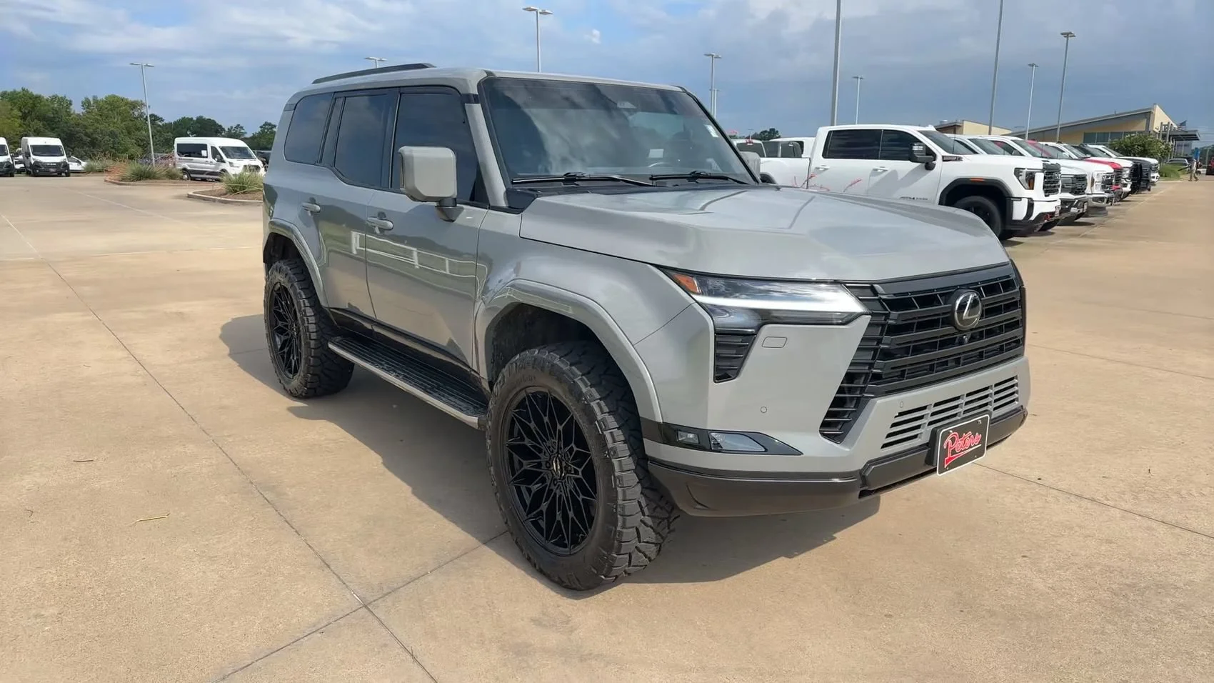 Used 2024 Incognito Lexus GX 550 Premium+ image 3