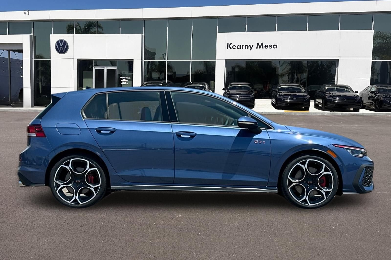 New 2026 Slate Blue Metallic Volkswagen Autobahn image 3