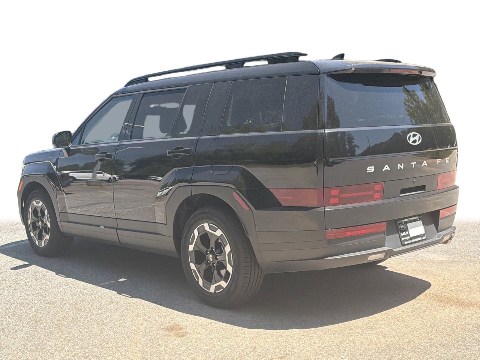 Used 2024 Phantom Black Hyundai SEL image 25