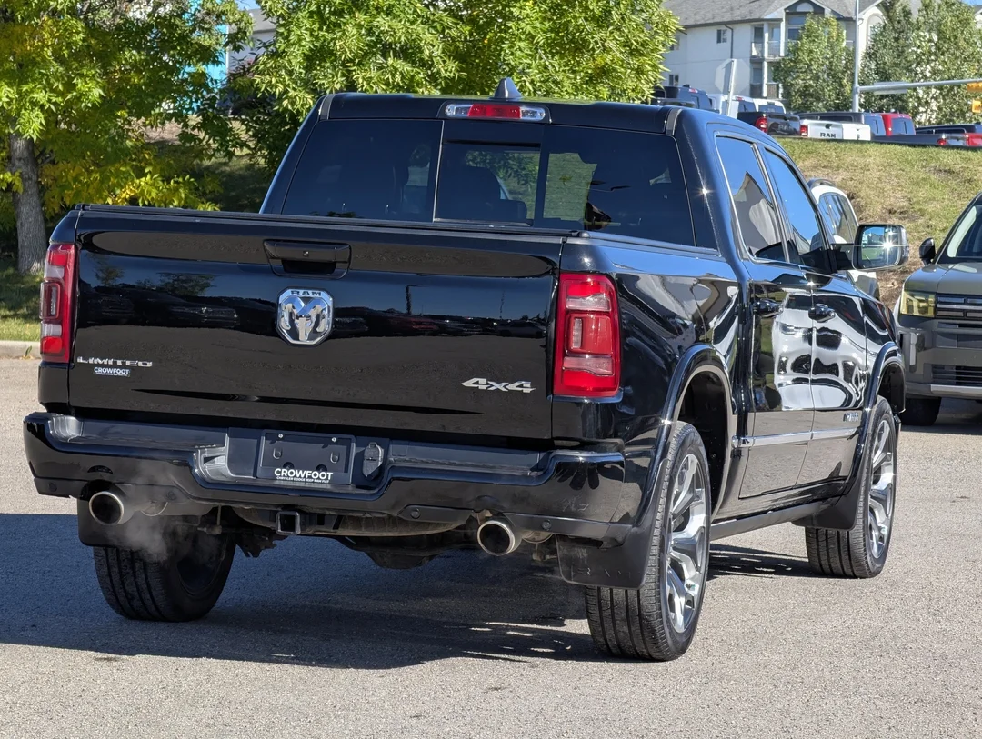 Used 2023 Black RAM Limited - - 4x4 - Pano Sunroof - 14.4 Uconnect NAV - 360 Camera & More! image 8