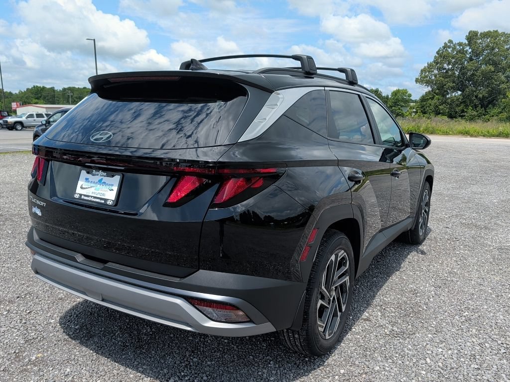 New 2026 Phantom Black Hyundai SEL Plus image 8